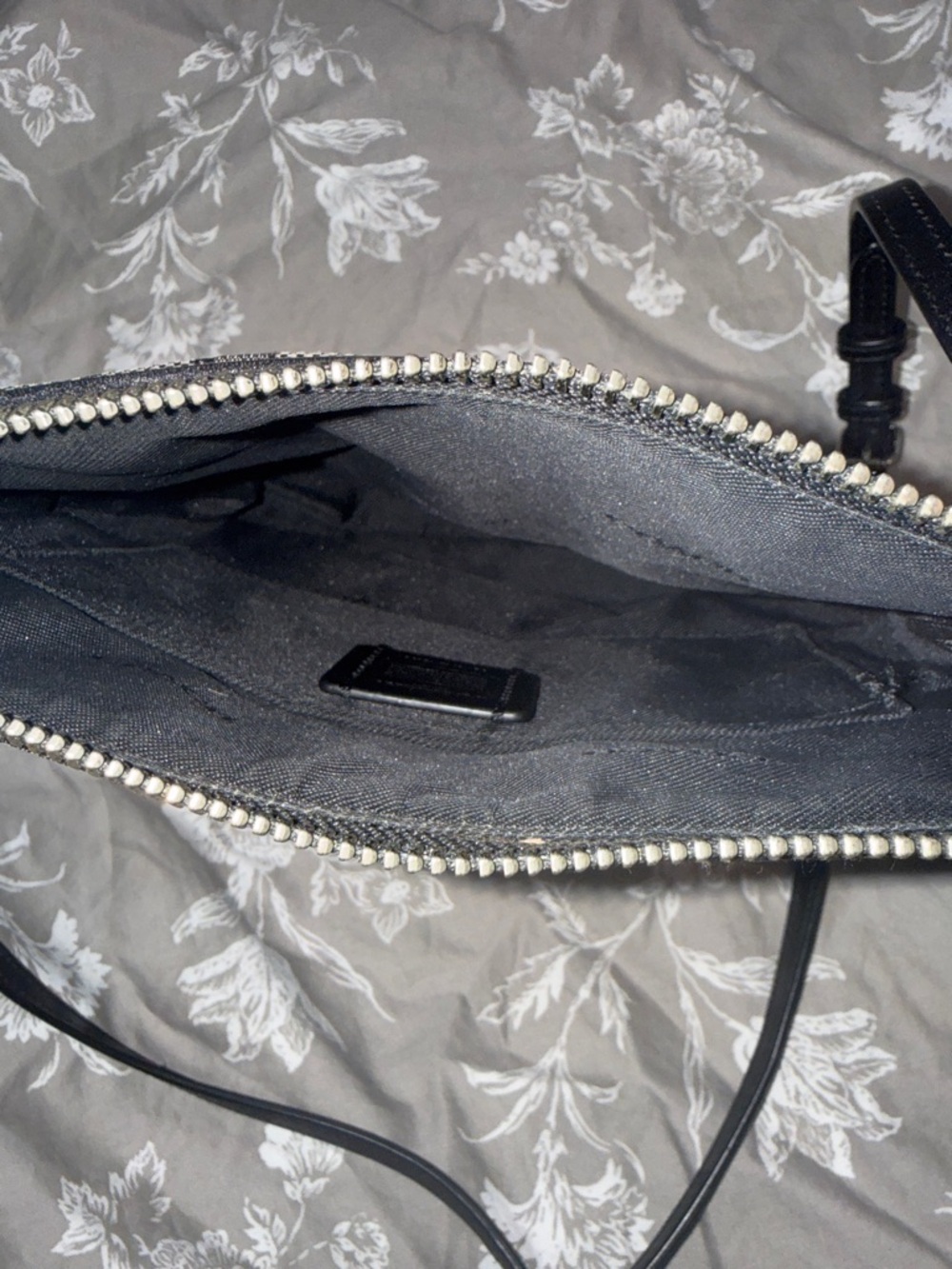 Coach Crossbody Purse Bag - Picture 5 of 7